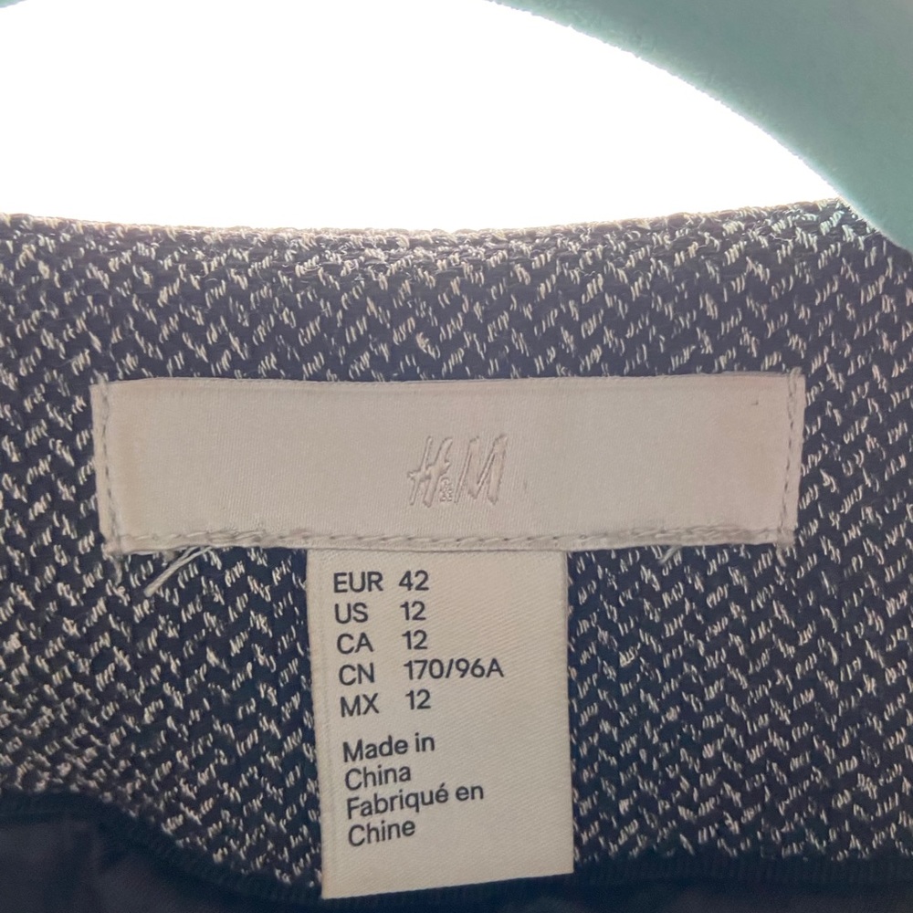 Jacket - Picture 5 of 6